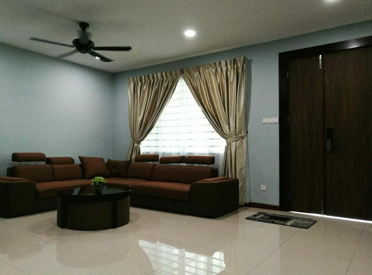 Leisure Homestay@Kota Kinabalu Bagian luar foto